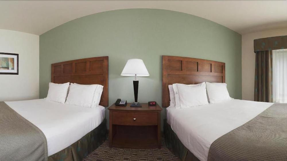 Holiday Inn Express & Suites Ripley By Ihg Exteriör bild