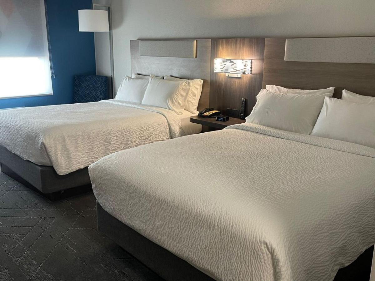 Holiday Inn Express & Suites Ripley By Ihg Exteriör bild