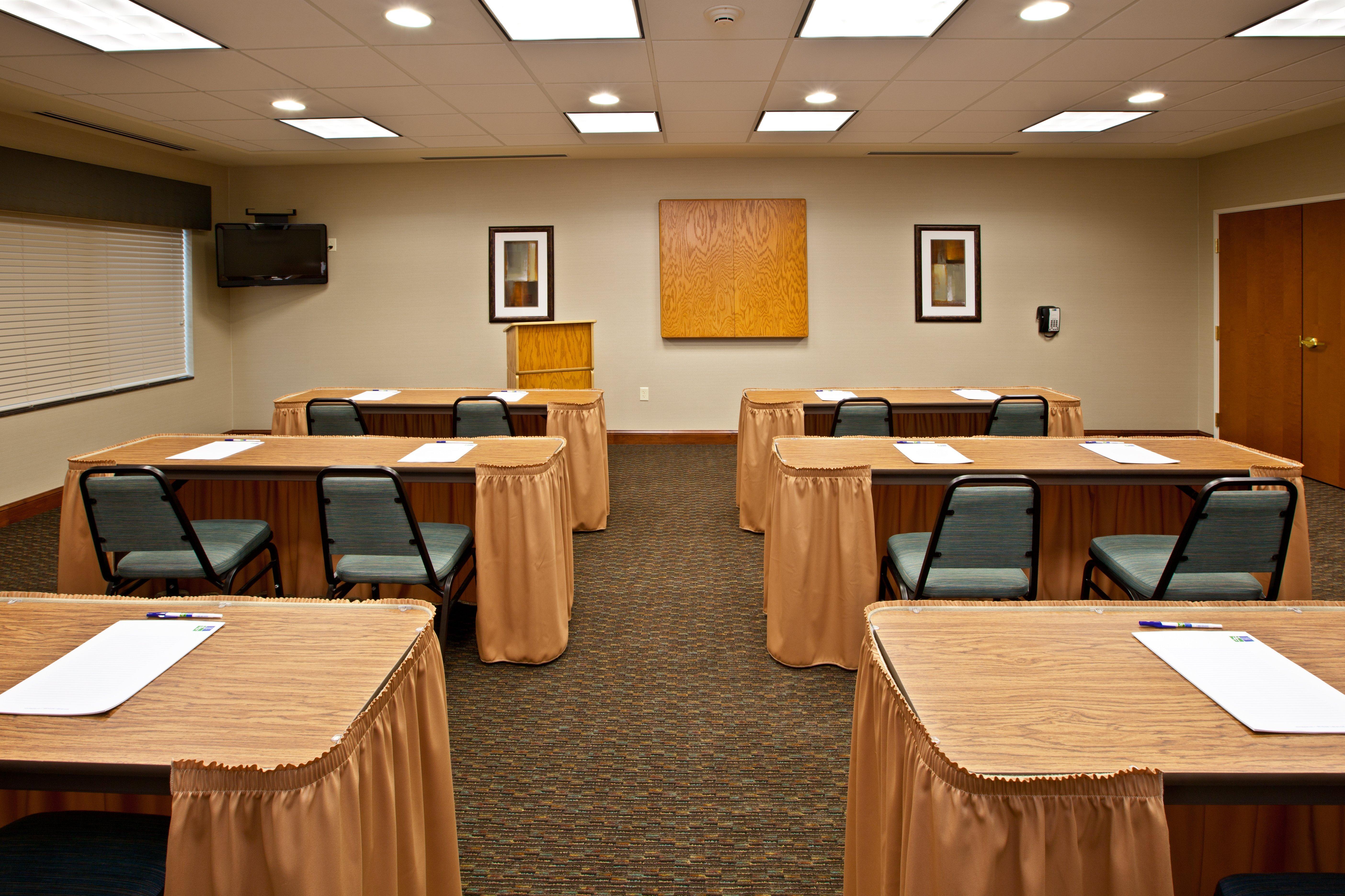 Holiday Inn Express & Suites Ripley By Ihg Bekvämligheter bild