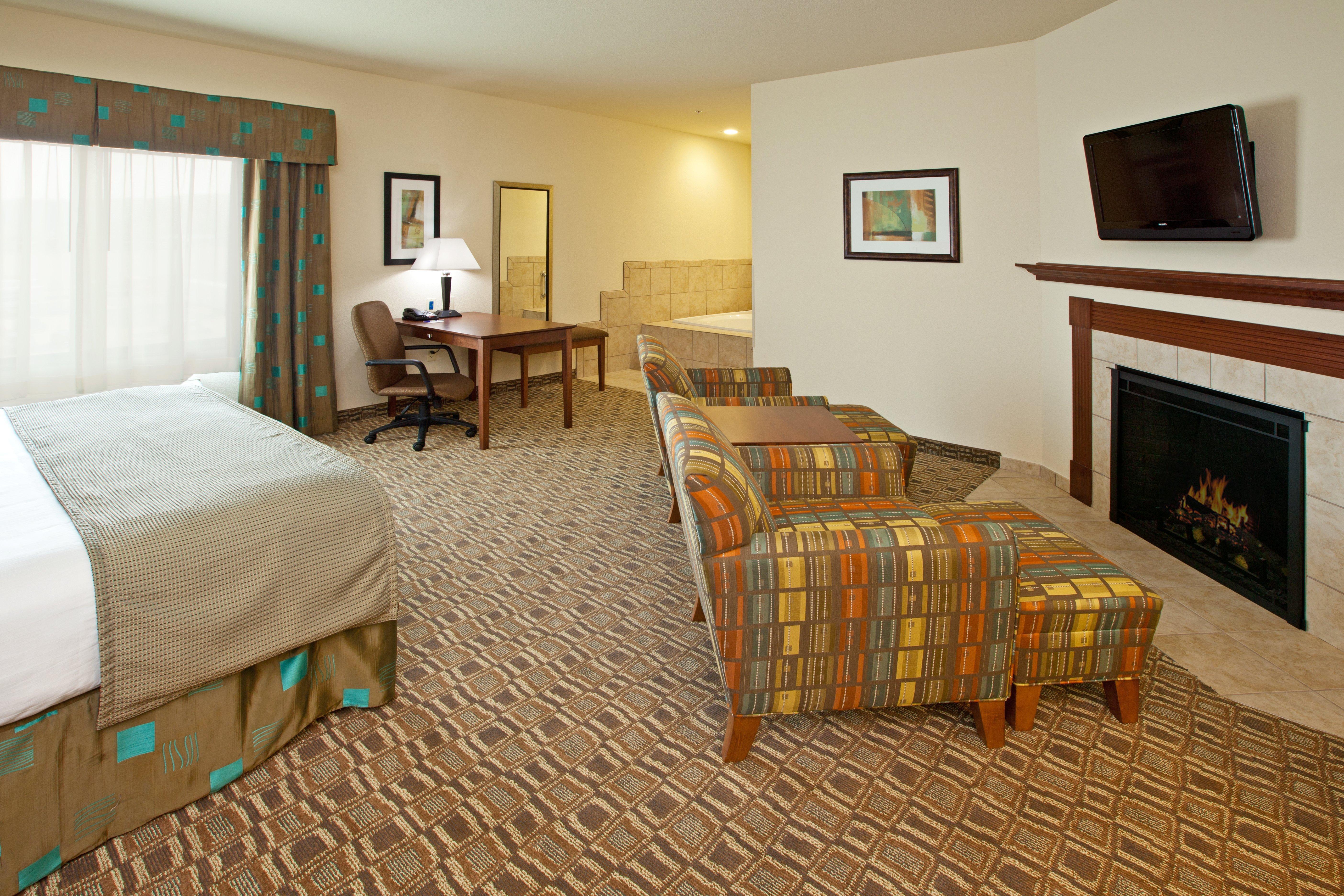 Holiday Inn Express & Suites Ripley By Ihg Rum bild