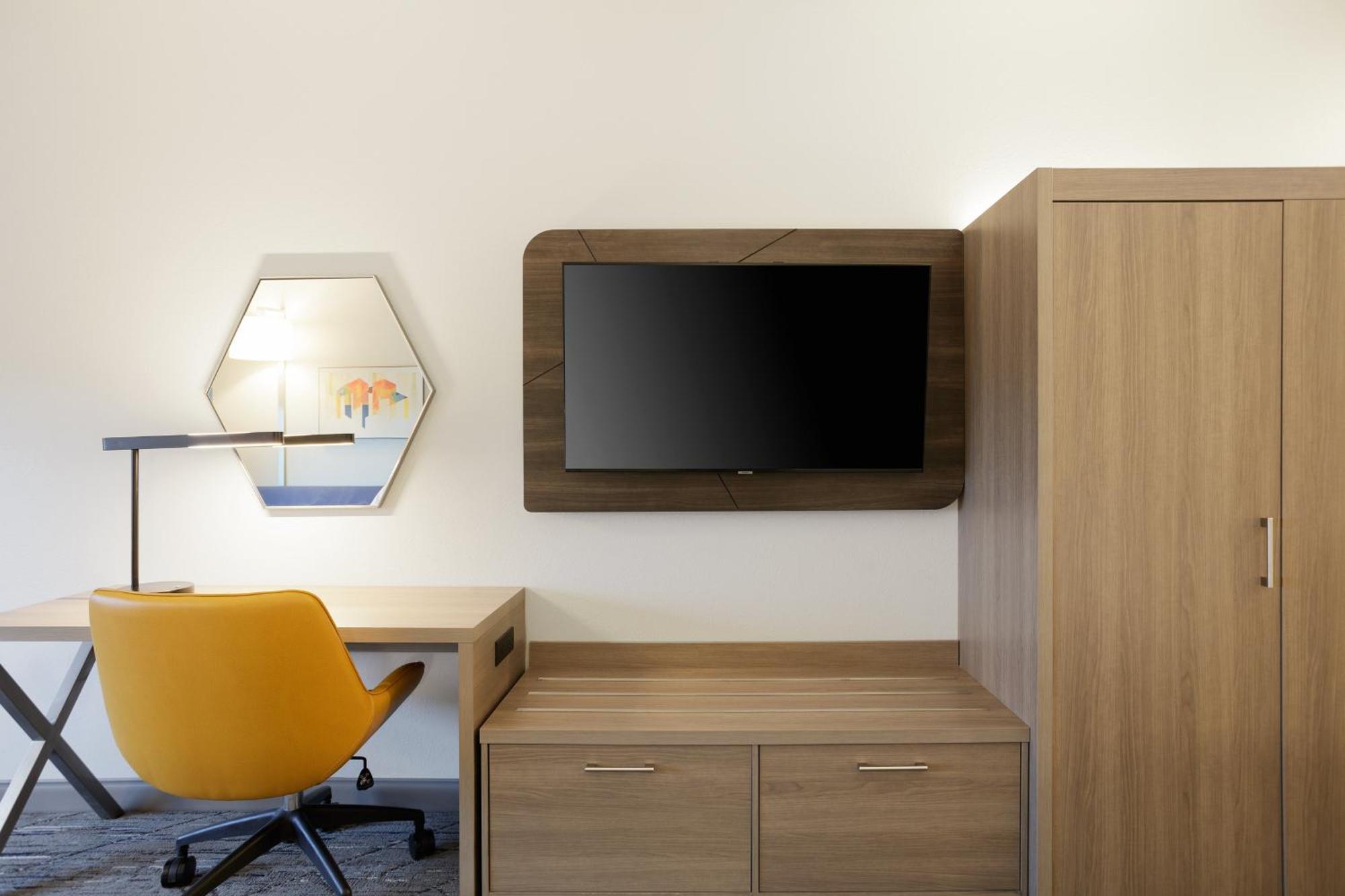 Holiday Inn Express & Suites Ripley By Ihg Exteriör bild