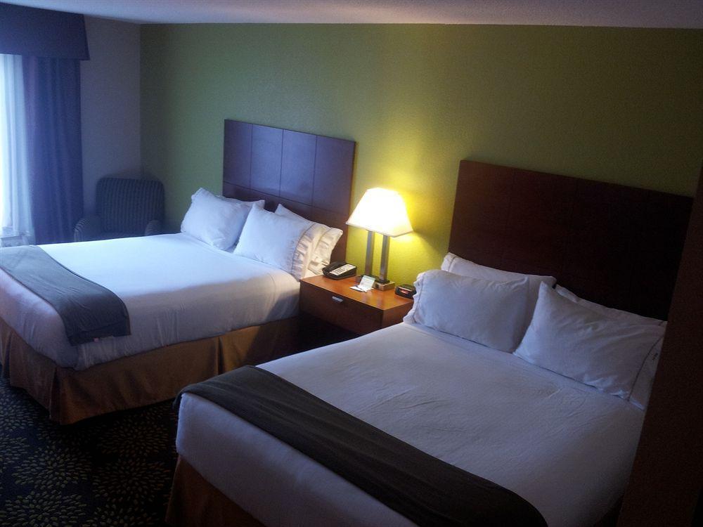 Holiday Inn Express & Suites Ripley By Ihg Exteriör bild